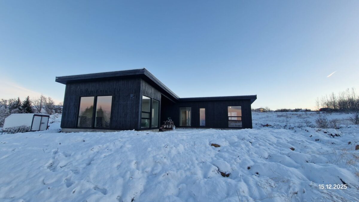 130 m² cottage in Mosfellsbær, Iceland.