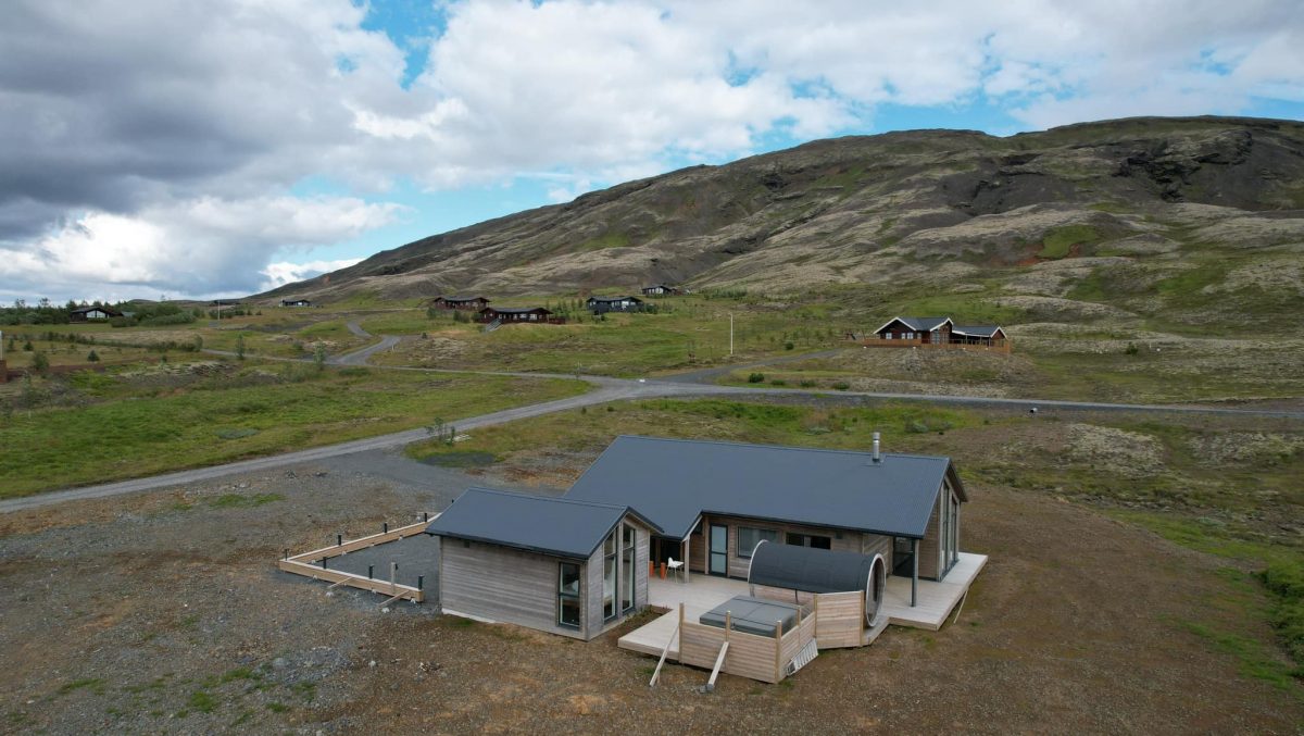 Sumnmerhouse with guest house