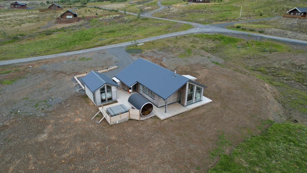 Sumnmerhouse with guest house