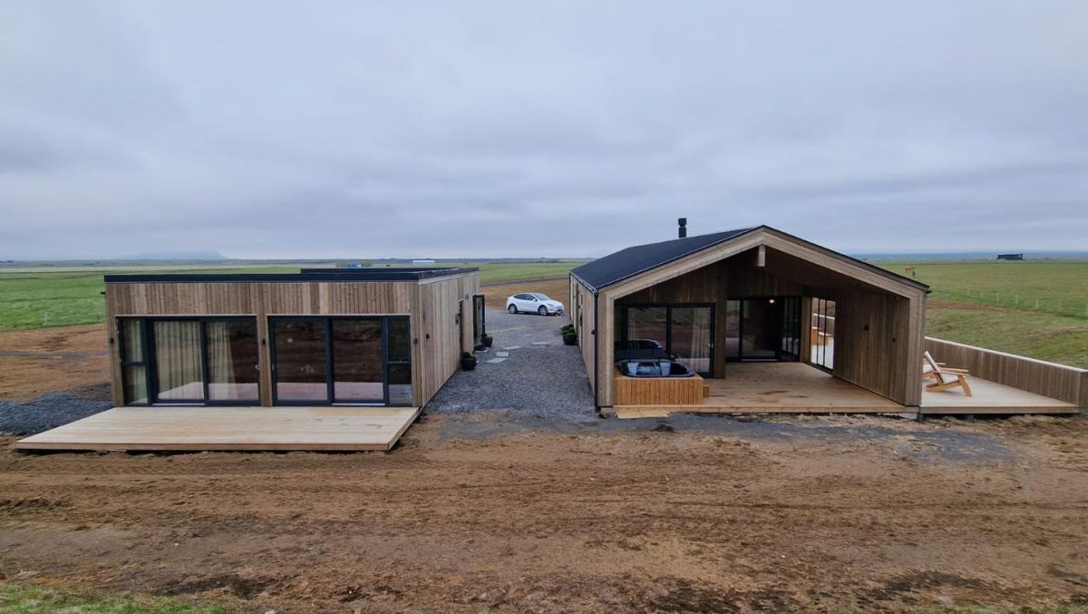 Summerhouse + guesthouse